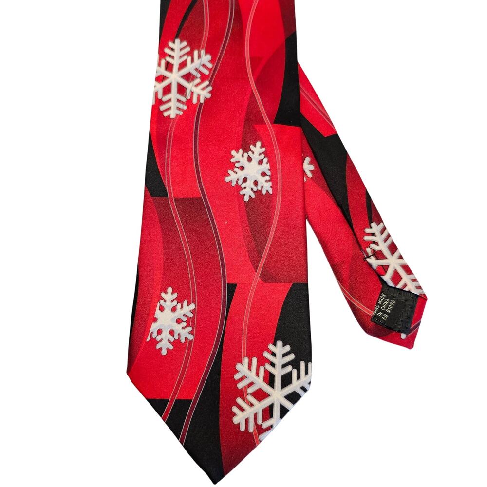 Mens Tie Holidays Red Black White Christmas Snowflake Silk 60" Classic 3.75"